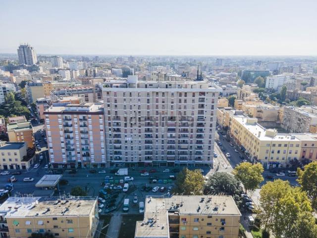 Appartamento in vendita a Goretti, Latina