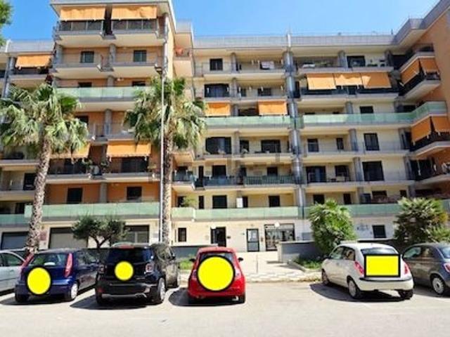Appartamento in vendita a Massafra, Taranto
