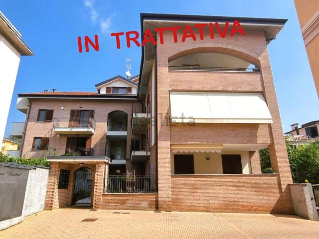 Appartamento in vendita a Bernareggio, Villanova