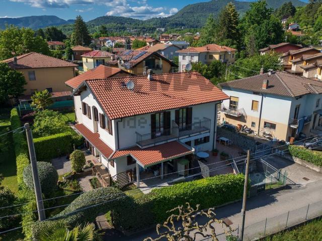 Appartamento in vendita a Comunità Montana del Piambello, Clivio