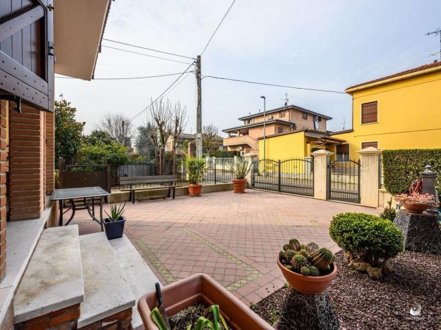 Appartamento in vendita a Tresinaro - Secchia, Re