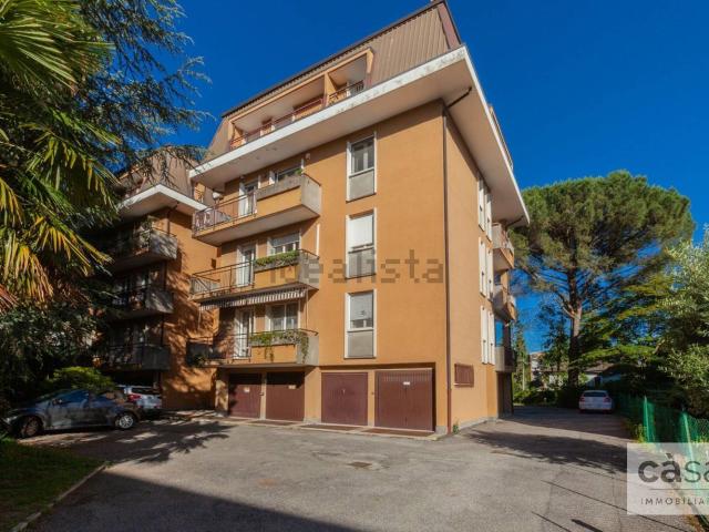 Appartamento in vendita a Biumo Superiore, Varese