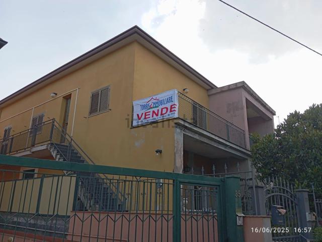 Appartamento in vendita a Trecastagni, Sicilia