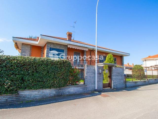 Appartamento in vendita a Bernate Ticino, Lombardia