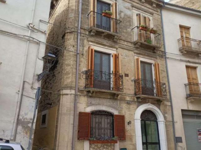 Appartamento in vendita a Torre De' Passeri, Abruzzo