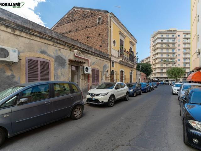 Appartamento in vendita a Picanello-Ognina-Barriera-Canalicchio, Catania