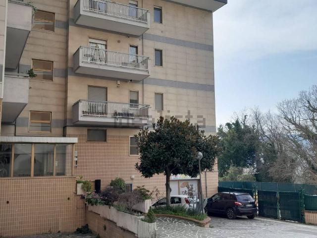 Appartamento in vendita a Isernia centro, Isernia