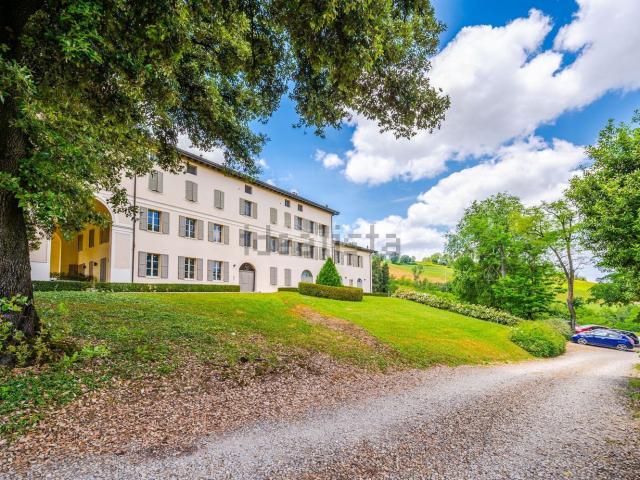 Appartamento in vendita a Tresinaro - Secchia, Re
