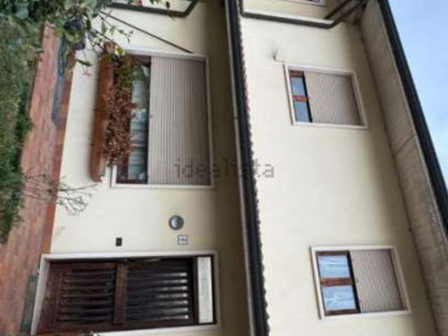 Appartamento in vendita a Castelgomberto, Veneto