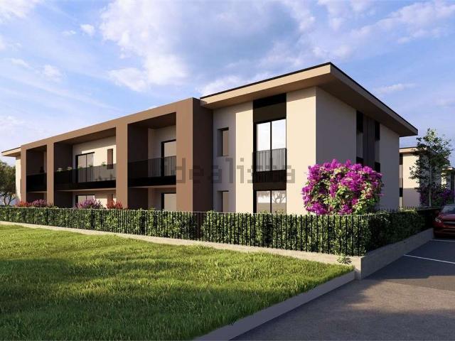 Appartamento in vendita a Sud, Brenzone