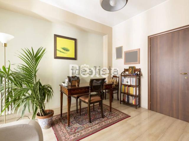Appartamento in vendita a Centro Storico, Marche