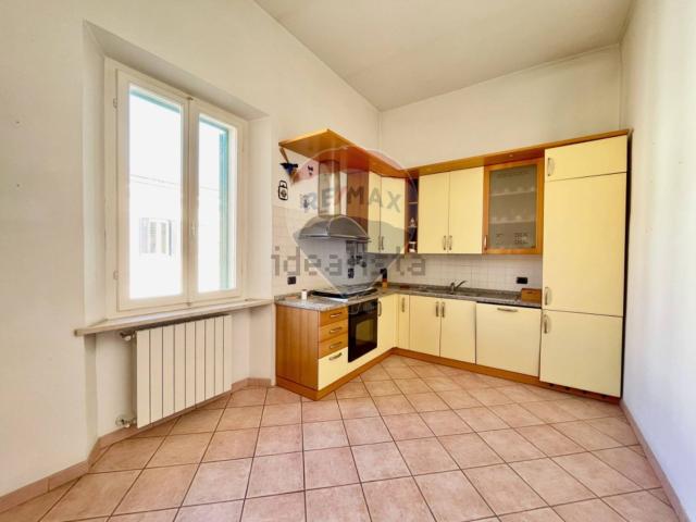 Appartamento in vendita a Cecina, Toscana