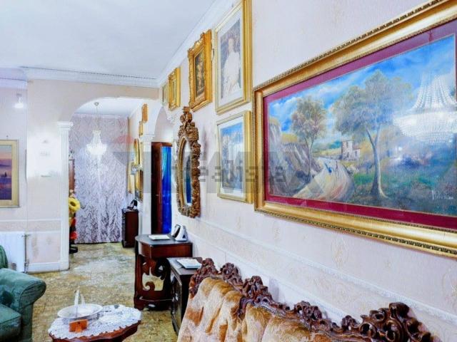 Appartamento in vendita a Centro Storico, Caserta