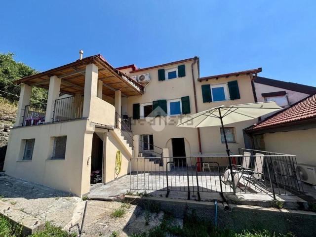Appartamento in vendita a Sant'olcese, Liguria