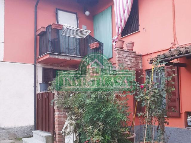 Appartamento in vendita a Linarolo, Lombardia