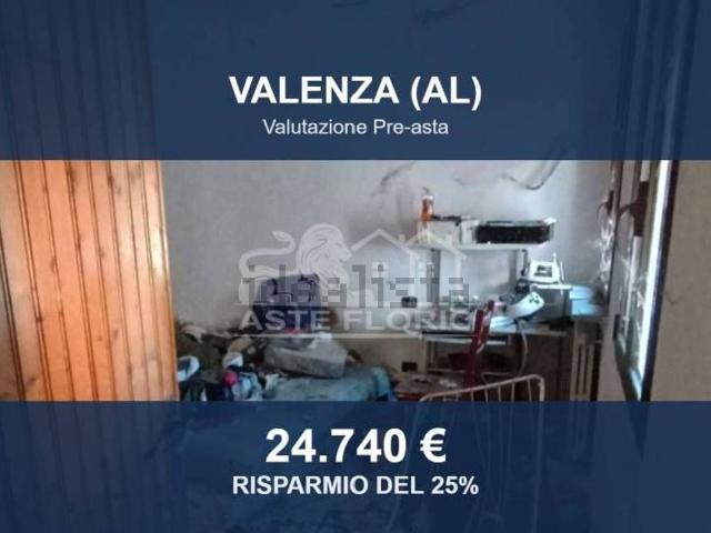 Appartamento in vendita a Valenza, Alessandria