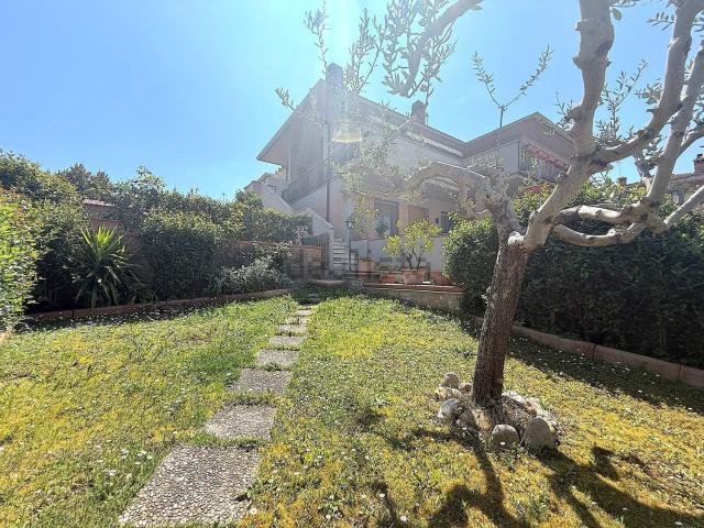 Appartamento in vendita a Abbadia Di Montepulciano, Toscana