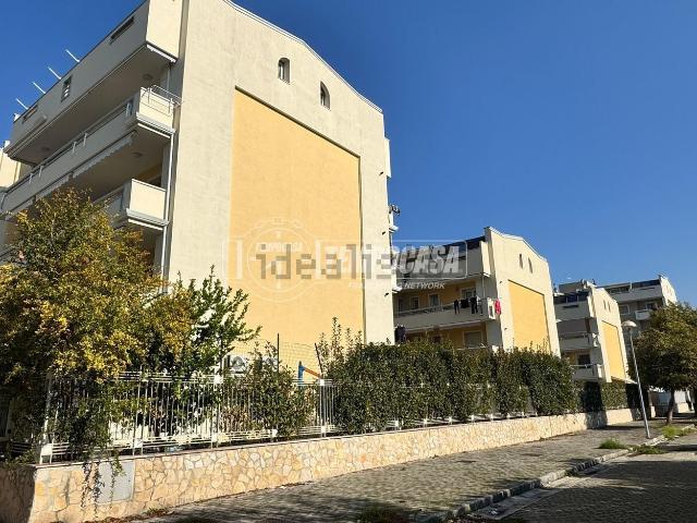 Appartamento in vendita a Lusciano, Campania