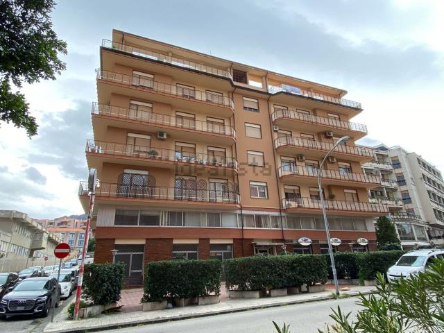 Appartamento in vendita a Minà, Sant'agata Di Militello