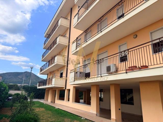 Appartamento in vendita a Casagiove, Campania