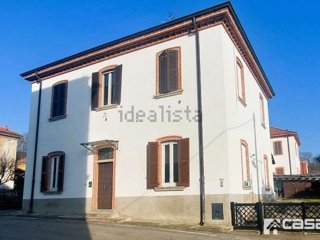 Appartamento in vendita a Crespi d'Adda, Capriate San Gervasio