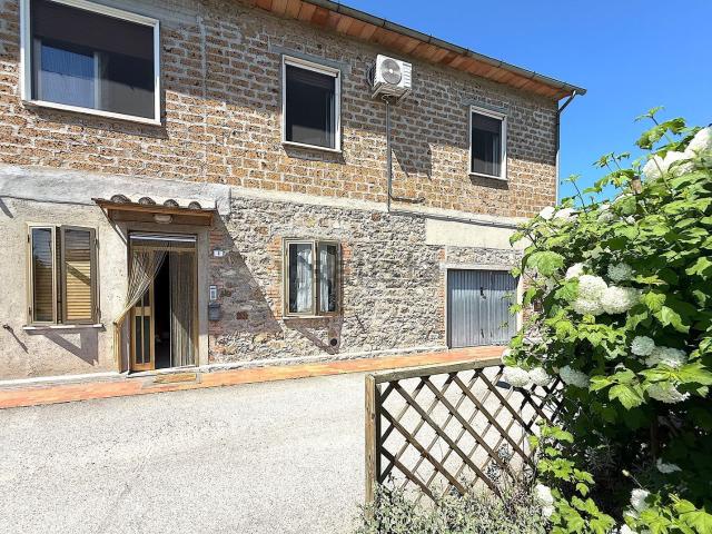 Appartamento in vendita a Fabro, Umbria