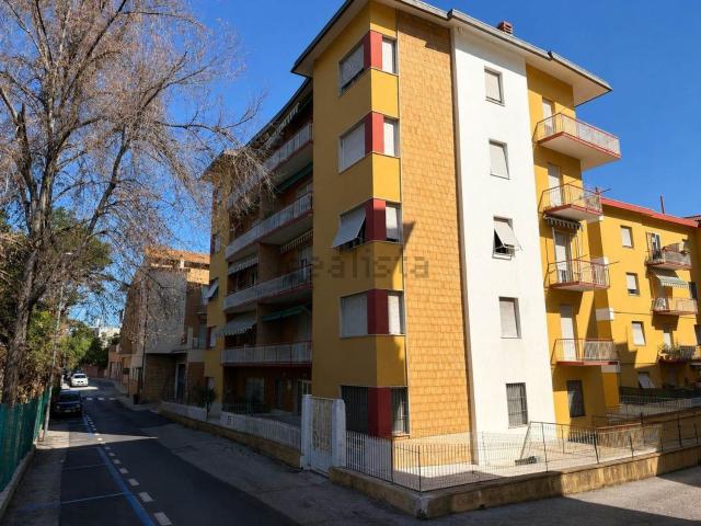Appartamento in vendita a Piano San Lazzaro, Marche