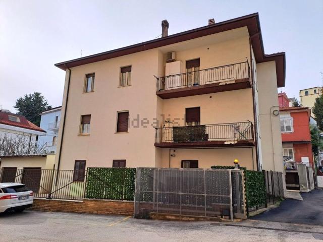 Attico in vendita a Santa Barbara, Chieti