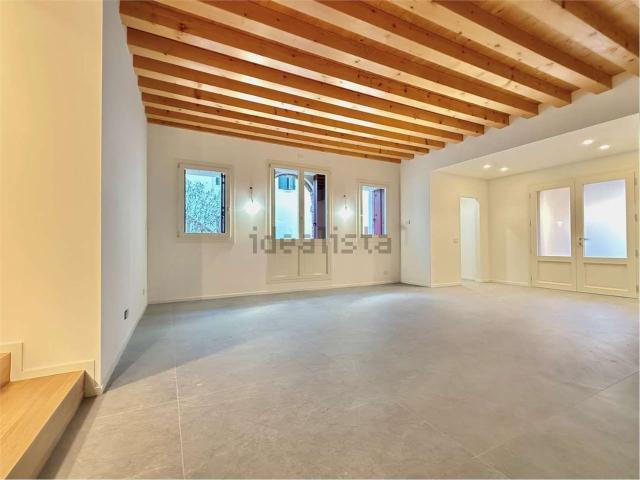 Appartamento in vendita a Serravalle, Vittorio Veneto