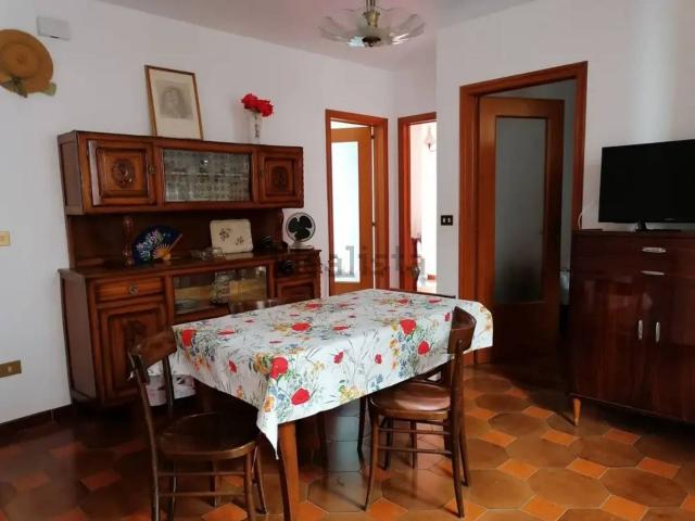 Appartamento in vendita a Calabria, Reggio Calabria