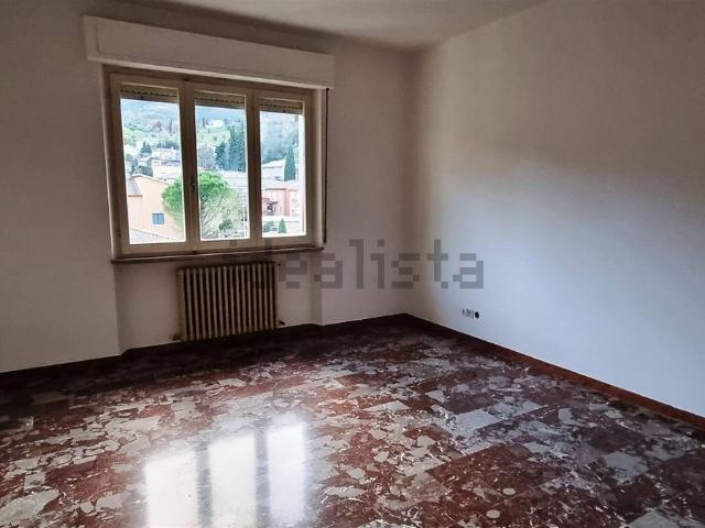 Appartamento in vendita a Marche, Macerata