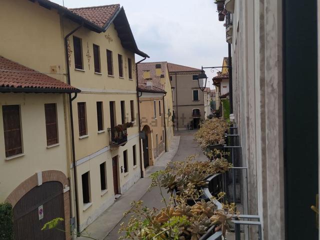 Appartamento in vendita a Marostica, Veneto