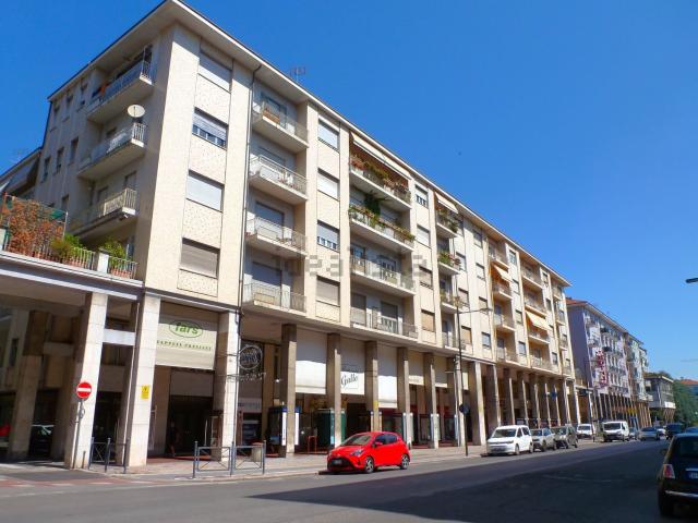 Appartamento in vendita a Cuneo Nuova, Piemonte