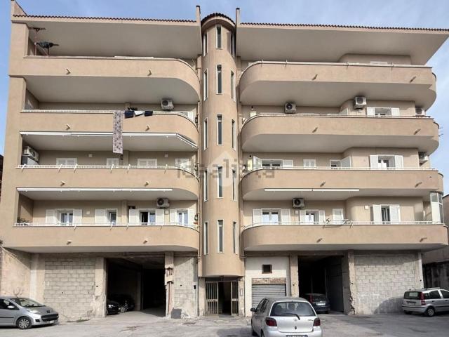 Appartamento in vendita a Caivano, Campania