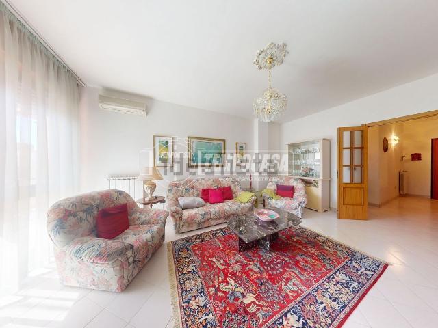 Appartamento in vendita a Puglia, Lecce