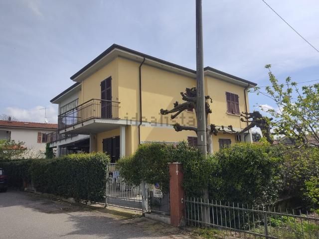 Attico in vendita a Ponzano Magra, Santo Stefano Di Magra