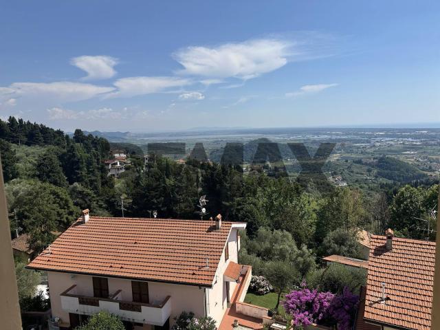 Appartamento in vendita a Massarosa, Toscana