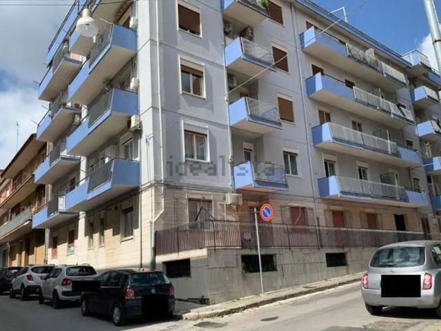 Appartamento in vendita a Cappuccini, Ragusa