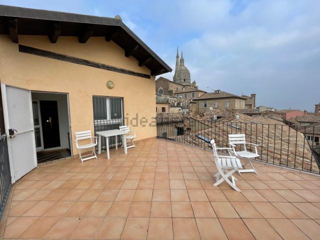 Appartamento in vendita a Marche, Ancona