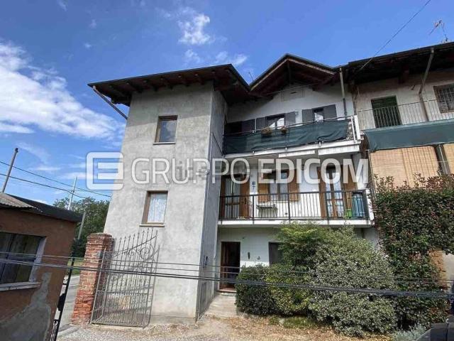 Appartamento in vendita a Divignano, Novara