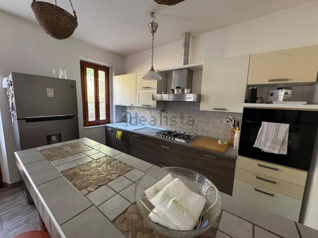 Appartamento in vendita a Gaiole In Chianti, Toscana