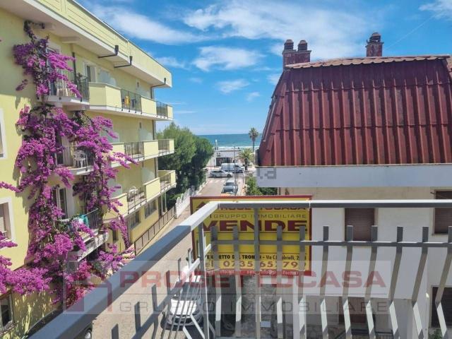 Appartamento in vendita a Ischia, Marche