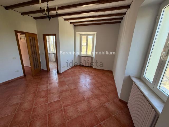 Appartamento in vendita a La Valle, Marche