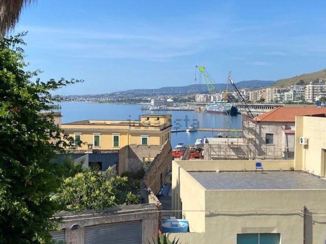 Appartamento in vendita a Calabria, Reggio Calabria