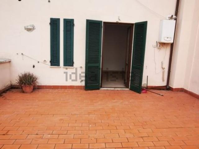 Appartamento in vendita a Cecina, Toscana