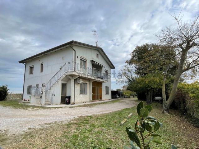 Appartamento in vendita a Contarina, Porto Viro