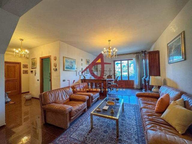 Appartamento in vendita a Lamporecchio, Toscana