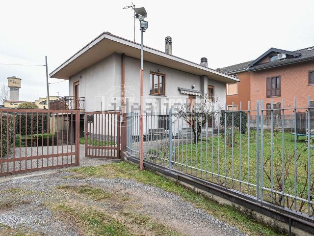 Appartamento in vendita a Birone, Giussano