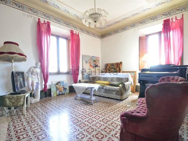Appartamento in vendita a Suvereto, Toscana