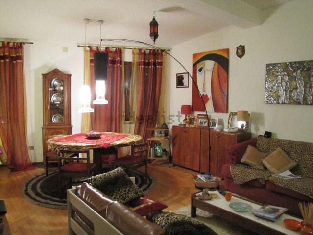 Appartamento in vendita a Fabbrica, Carrara